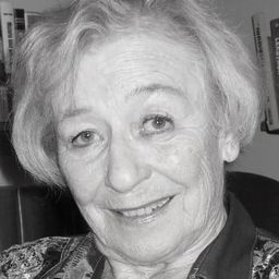 Halina Winiarska 飾演 Bednarz's Wife