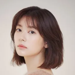 庭沼珉 飾演 Hye Jung