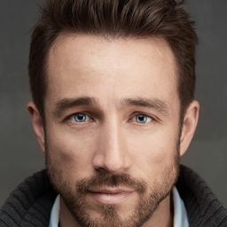 Brendon Zub 飾演 Ben