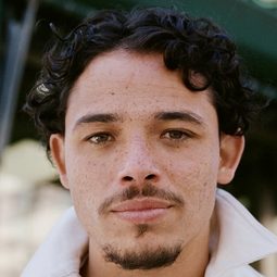 Anthony Ramos - 壞蛋聯盟2演員 飾演Piranha (voice)