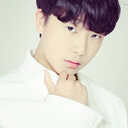 裴敏俊 飾演 Evil Spirit 25