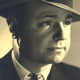 René Blancard 飾演 Commissaire Lepic (uncredited)