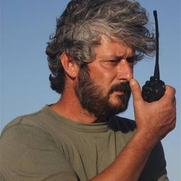 Hussein Hassan Ali 飾演 Peshmerga Omeed