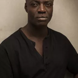 以諾·佛洛斯特 飾演 Cotter