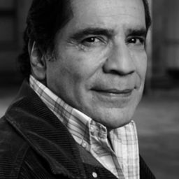 Álvaro Rodríguez - Time Out演員 飾演Jesús