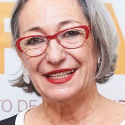 露易莎·格瓦薩 飾演 Luisa