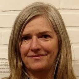 Elsebeth Nielsen 飾演 