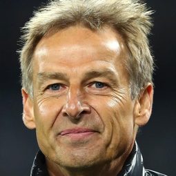 Jürgen Klinsmann - 點球致勝：1990 年世界杯官方紀錄片演員 飾演Self
