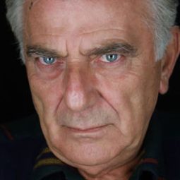 İlhami Adsal - 《雷傑普的精彩人生7》演員 飾演Enver Çökelek