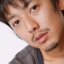 西 興一朗 飾演 General Gyrer