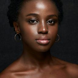 瑪薩莉·巴杜札 飾演 Amahle Philliso