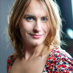 Francesca Picozza 飾演 Barbara