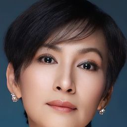 Kokkorn Benjathikoon 飾演 Pia