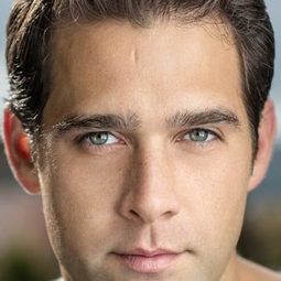 Jason Wishnowski - Love in Design演員 飾演Ted