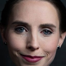 Rachael Denhollander 飾演 Self - Former Gymnast