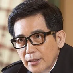 秦漢 - 白花飄雪花飄演員 飾演