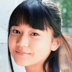 Yuiko Kariya 飾演 Runa Miura