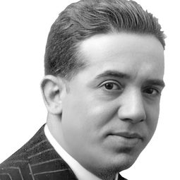 Joaquín Roa - Till Divorce Us Do Part演員 飾演Don José