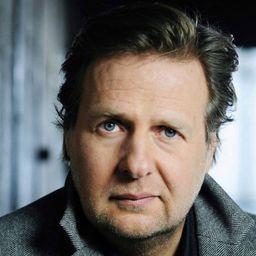 Steffen Münster 飾演 Klaus