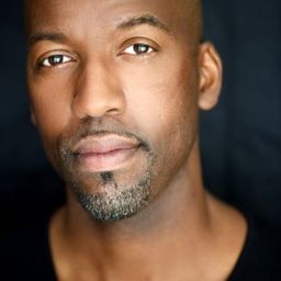 William-Christopher Stephens 飾演 Rudy Meredith