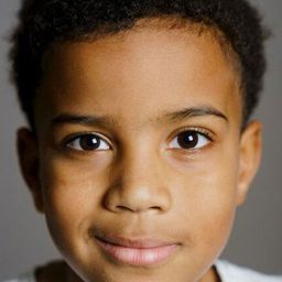 Elyas Eldridge 飾演 Dio