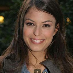 Sara Tommasi - 班裏最後一個人演員 飾演Barbara