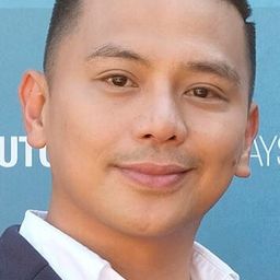 Eduardo W. Roy Jr. - 新生嫲嫲導演