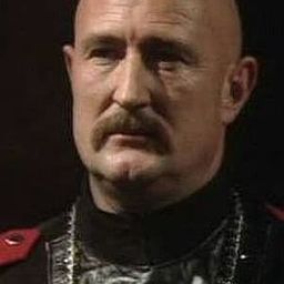 Forbes Collins - The Fruit Machine演員 飾演John Schlesinger