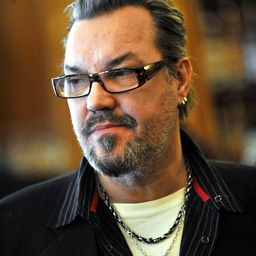 Juha Veijonen 飾演 Raavas (voice)