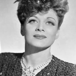 Beatrice Kay 飾演 Sandy