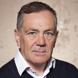 David Wilson 飾演 Phil Mahaffey