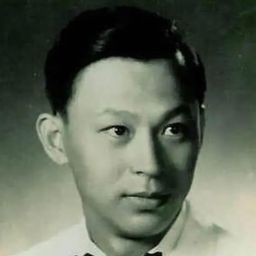 傅奇 飾演 Chin Shi-Yi