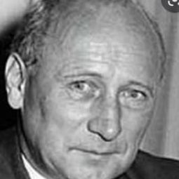 Rolf Thiele - Das Liebeskarussell導演