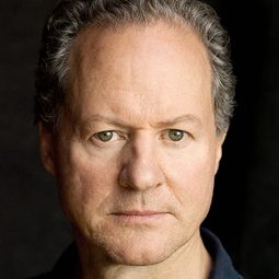 威廉·霍普 - Two Neighbors演員 飾演