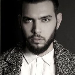 Eli Jean Tahchi 飾演 Lebanese Fencer