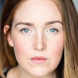 Naseen Morgan 飾演 Alison