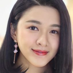 江嘉敏 飾演 Carmen Kong