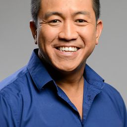 Anh Do 飾演 Tran