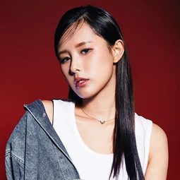 許寶恒 飾演 Yumi