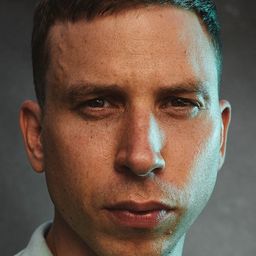 赫伯特諾德姆 飾演 André