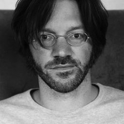 André de Ridder 飾演 Self - Conductor