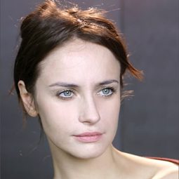 Ilaria Cramerotti - 完美狙擊演員 飾演Hooker #2