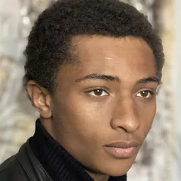 Isnaba Na Montche 飾演 Hakim