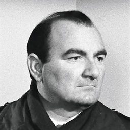 Ciccio Barbi - 羅馬麗人演員 飾演