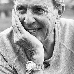 丹尼爾·菲略 飾演 Seu Pedro