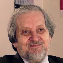 Leonid Mozgovoy 飾演 The Spy