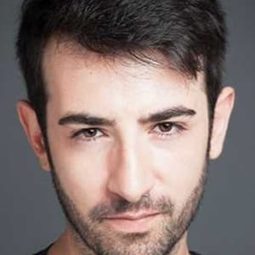 Bahadır Efe - 師奶鎮長演員 飾演Bedri