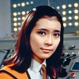 桜井浩子 飾演 Kawado Fujiko