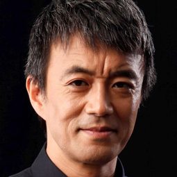 金山一彥 - 殺戮の応酬演員 飾演