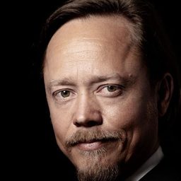 Brock Pierce 飾演 Brad